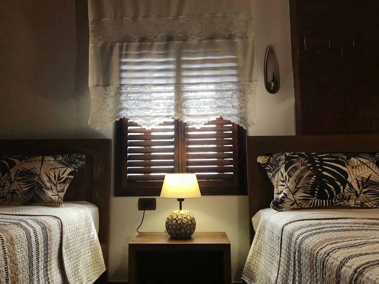 Guesthouse Arjan Berat Zewnętrze zdjęcie