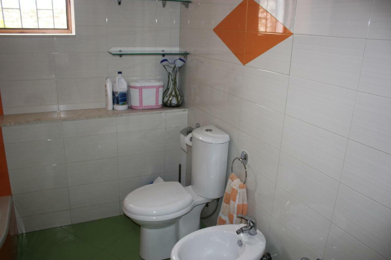 Guesthouse Arjan Berat Zewnętrze zdjęcie
